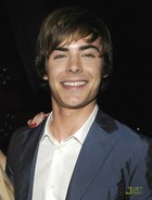 Zac Efron : zac_efron_1281800373.jpg