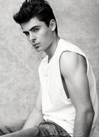 Zac Efron : zac_efron_1283804372.jpg