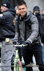 Zac Efron : zac_efron_1298753079.jpg