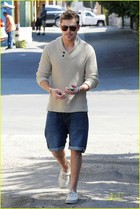 Zac Efron : zac_efron_1300036210.jpg