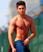 Zac Efron : zac_efron_1300466310.jpg