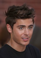 Zac Efron : zac_efron_1300470128.jpg