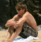 Zac Efron : zac_efron_1301857665.jpg