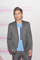 Zac Efron : zac_efron_1302279198.jpg