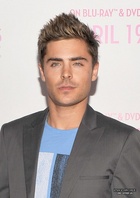 Zac Efron : zac_efron_1302279349.jpg