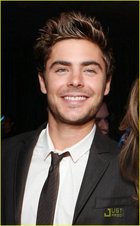 Zac Efron : zac_efron_1305304205.jpg