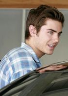 Zac Efron : zac_efron_1310836599.jpg