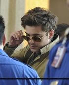 Zac Efron : zac_efron_1311037038.jpg