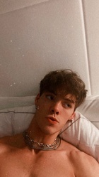 Zach Herron : zach-herron-1662318181.jpg