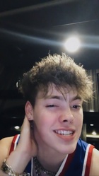 Zach Herron : zach-herron-1668966663.jpg