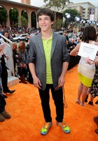 Zachary Gordon : zachary-gordon-1342970044.jpg