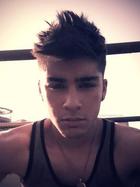 Zayn Malik : zayn-malik-1325181391.jpg