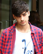 Zayn Malik : zayn-malik-1359695779.jpg