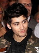 Zayn Malik : zayn-malik-1359707647.jpg