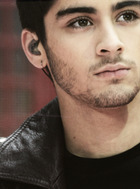 Zayn Malik : zayn-malik-1383155294.jpg