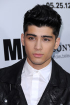 Zayn Malik : zayn-malik-1386863362.jpg