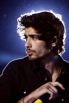 Zayn Malik : zayn-malik-1424040301.jpg