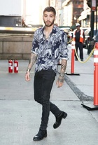 Zayn Malik : zayn-malik-1590787422.jpg