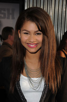 Zendaya Coleman : zendaya-coleman-1323225573.jpg