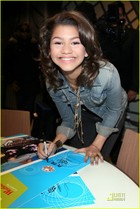 Zendaya Coleman : zendaya-coleman-1339784099.jpg