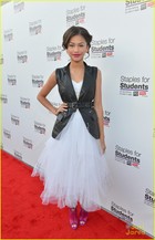 Zendaya Coleman : zendaya-coleman-1343071850.jpg