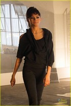 Zendaya Coleman : zendaya-coleman-1383849876.jpg