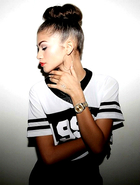 Zendaya Coleman : zendaya-coleman-1389124319.jpg