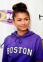 Zendaya Coleman : zendaya-coleman-1396275449.jpg