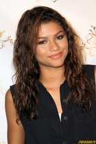 Zendaya Coleman : zendaya-coleman-1412816131.jpg