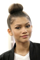 Zendaya Coleman : zendaya-coleman-1425995102.jpg