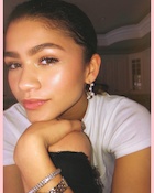 Zendaya Coleman : zendaya-coleman-1522693442.jpg