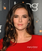 Zoey Deutch : zoey-deutch-1322319824.jpg