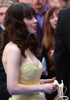 Zooey Deschanel : zooey-deschanel-1363021972.jpg