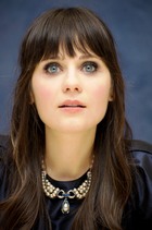 Zooey Deschanel : zooey-deschanel-1379957558.jpg